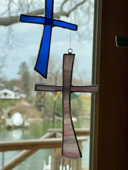 ✨Cross Suncatcher – Let God's Light Shine Through Your Home with Beautiful Rainbow Blessings!🌈
