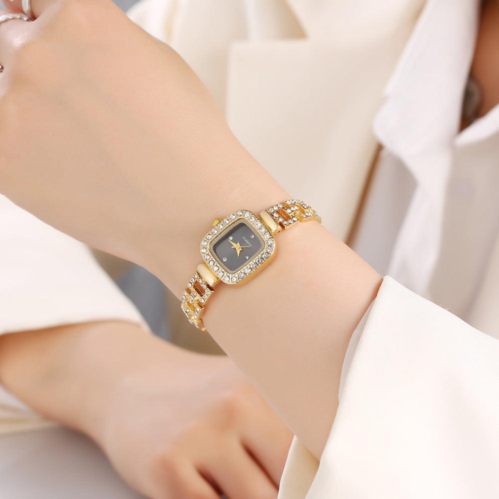 Women's Square Rhinestone Watch – Elegant Quartz Wristwatch with Adjustable Strap & Sparkling Crystal Accents