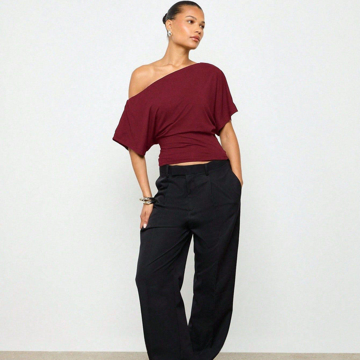 Women's Off-Shoulder Slim Fit Crop Top