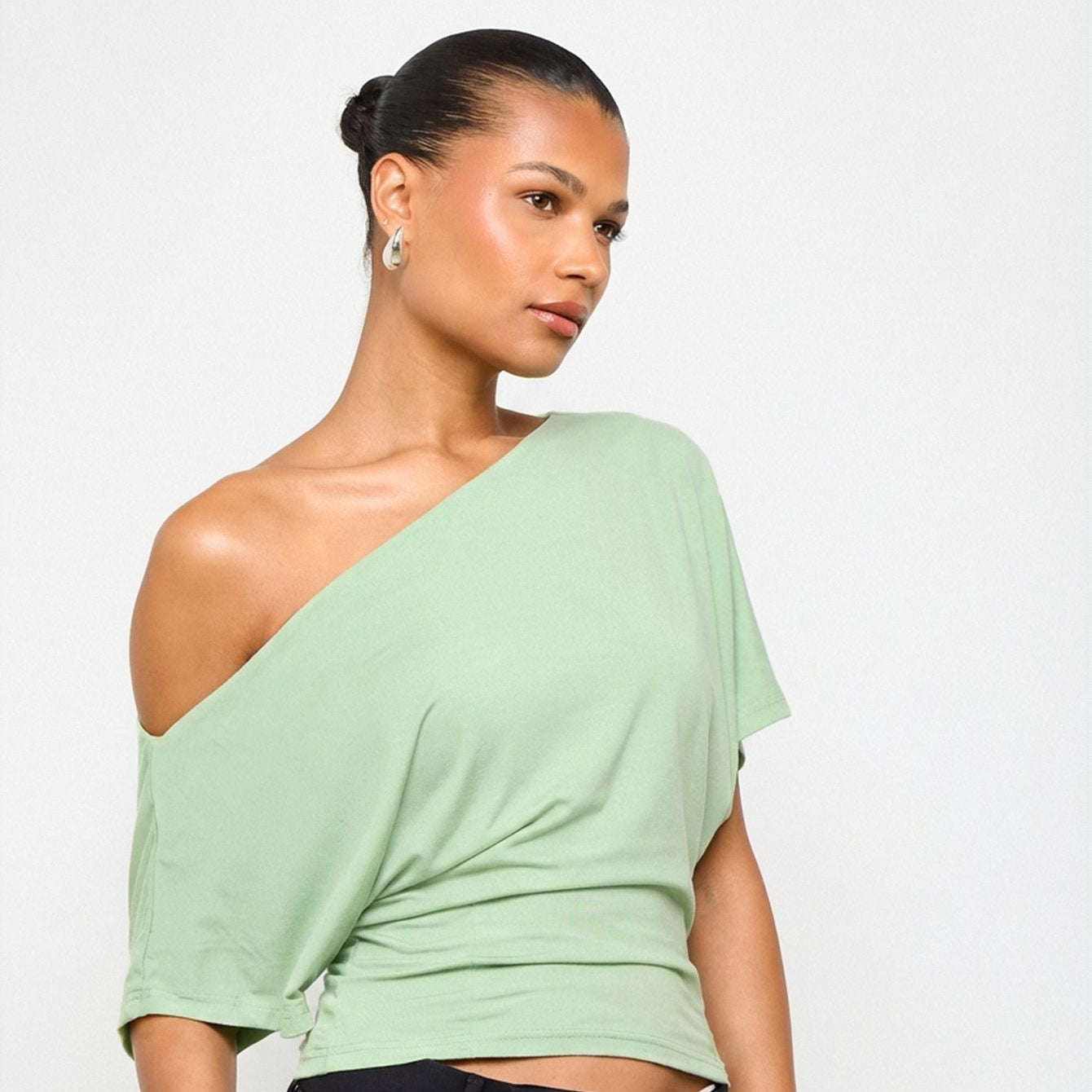 Women's Off-Shoulder Slim Fit Crop Top