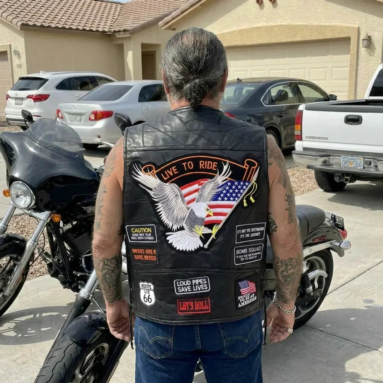 🦅 Genuine Leather Biker Vest – Eagle & American Patches